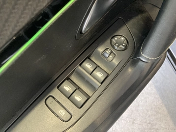 Image véhicule  Peugeot 2008 (12)