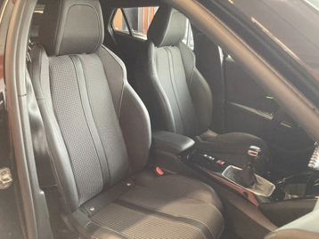 Image véhicule  Peugeot 2008 (11)