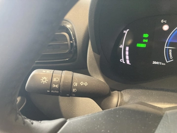 Image véhicule  Toyota YARIS (18)