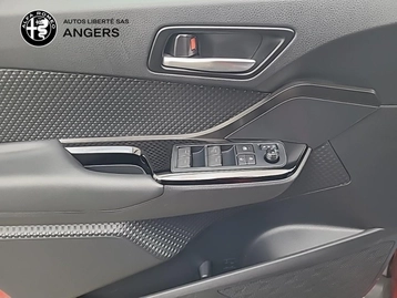 Image véhicule  Toyota C-HR (11)