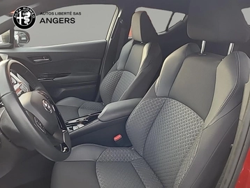 Image véhicule  Toyota C-HR (8)