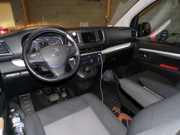 Image véhicule  Opel VIVARO (6)