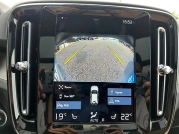 Image véhicule  Volvo XC40 (36)