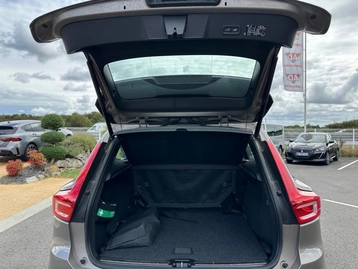 Image véhicule  Volvo XC40 (19)
