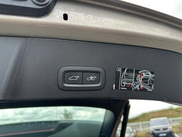 Image véhicule  Volvo XC40 (20)