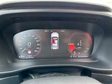 Image véhicule  Volvo XC40 (34)