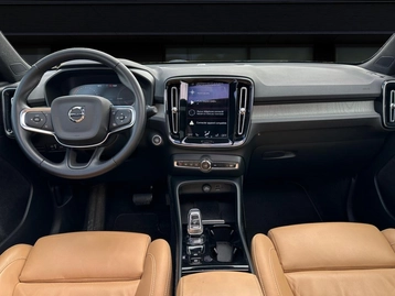 Image véhicule  Volvo XC40 (9)
