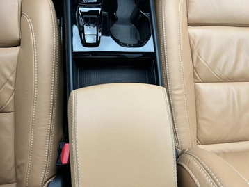 Image véhicule  Volvo XC40 (32)