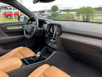 Image véhicule  Volvo XC40 (15)