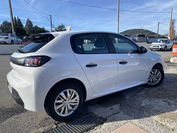 Image véhicule  Peugeot 208 (2)