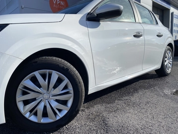 Image véhicule  Peugeot 208 (1)