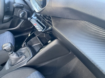 Image véhicule  Peugeot 208 (13)