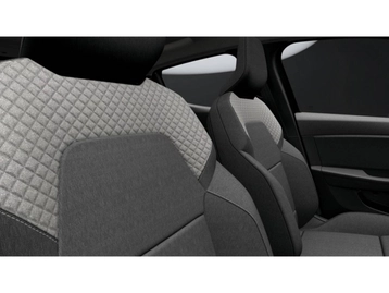 Image véhicule  Renault CLIO (6)