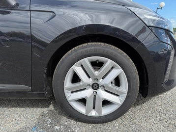 Image véhicule  Renault CLIO (18)