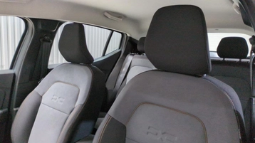 Image véhicule  Dacia SANDERO (11)