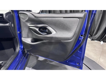 Image véhicule Toyota YARIS (25) Image véhicule Toyota YARIS (25)