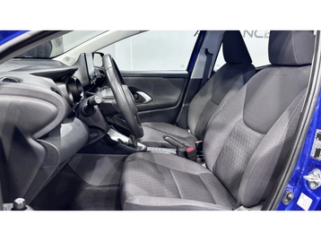 Image véhicule Toyota YARIS (10) Image véhicule Toyota YARIS (10)