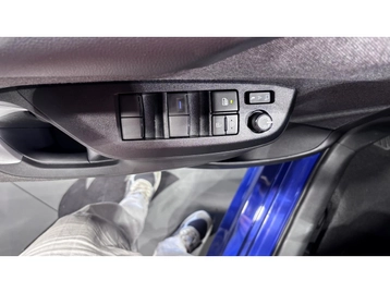 Image véhicule Toyota YARIS (9) Image véhicule Toyota YARIS (9)