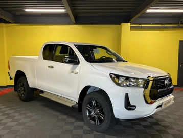 Image véhicule Toyota Hilux (34) Image véhicule Toyota Hilux (34)