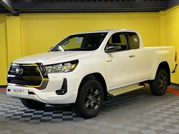 Image véhicule Toyota Hilux (0) Image véhicule Toyota Hilux (0)