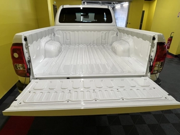 Image véhicule Toyota Hilux (22) Image véhicule Toyota Hilux (22)