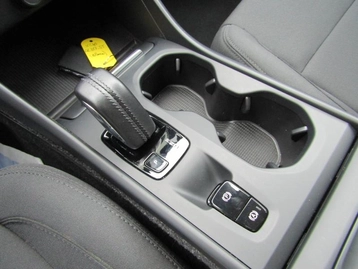 Image véhicule  Volvo XC40 (5)