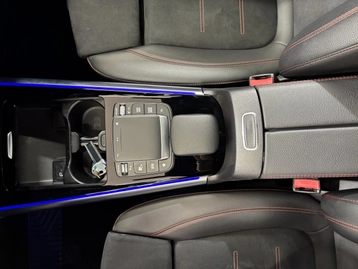 Image véhicule  Mercedes GLA (18)