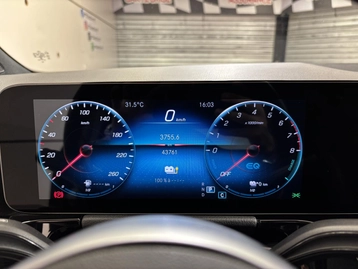 Image véhicule  Mercedes GLA (13)