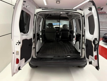 Image véhicule  Renault KANGOO (24)