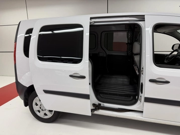 Image véhicule  Renault KANGOO (22)