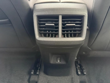 Image véhicule  Citroën C5 AIRCROSS (34)