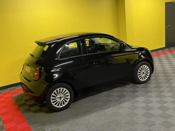 Image véhicule Fiat 500e (33) Image véhicule Fiat 500e (33)