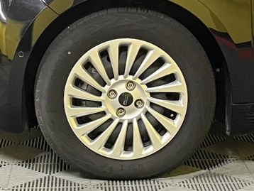 Image véhicule Fiat 500e (12) Image véhicule Fiat 500e (12)