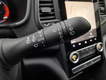 Image véhicule  Renault MEGANE IV (15)