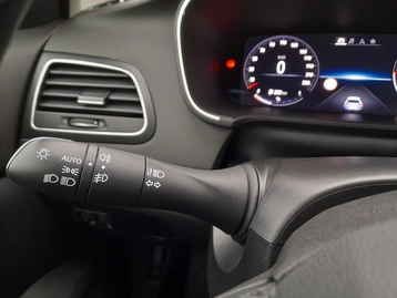 Image véhicule  Renault MEGANE IV (16)