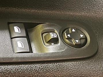 Image véhicule Peugeot PARTNER (16) Image véhicule Peugeot PARTNER (16)