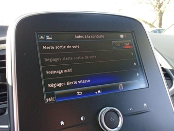 Image véhicule Renault SCENIC (11) Image véhicule Renault SCENIC (11)