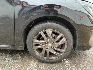 Image véhicule  Peugeot 208 (9)
