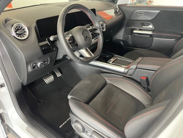 Image véhicule  Mercedes GLA (45)