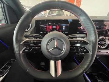 Image véhicule  Mercedes GLA (10)