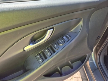 Image véhicule  Hyundai I30 (11)