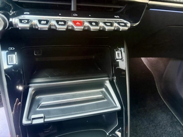Image véhicule  Peugeot 2008 (18)