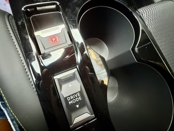 Image véhicule  Peugeot 2008 (16)