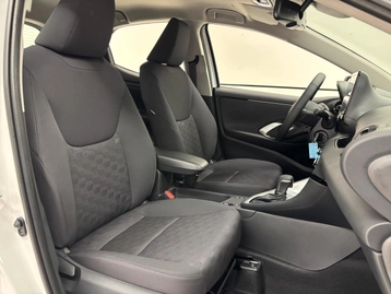 Image véhicule  Toyota YARIS (24)