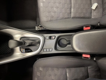 Image véhicule  Toyota YARIS (16)