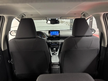 Image véhicule  Toyota YARIS (31)