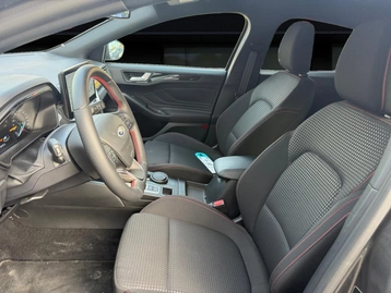 Image véhicule  Ford FOCUS (14)