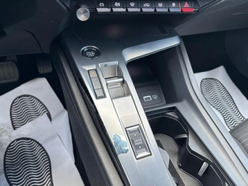 Image véhicule  Peugeot 308 (8)