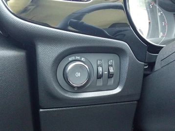 Image véhicule  Opel CORSA (16)