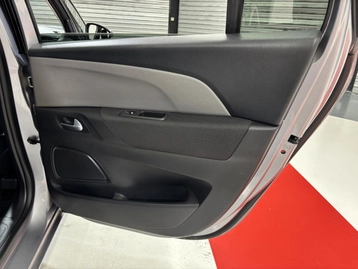 Image véhicule  Citroën GRAND C4 SPACETOURER (26)